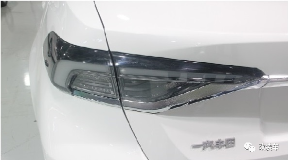 國產豐田卡羅拉也有GR SPORT套件，原廠改裝化身“西裝暴徒”？