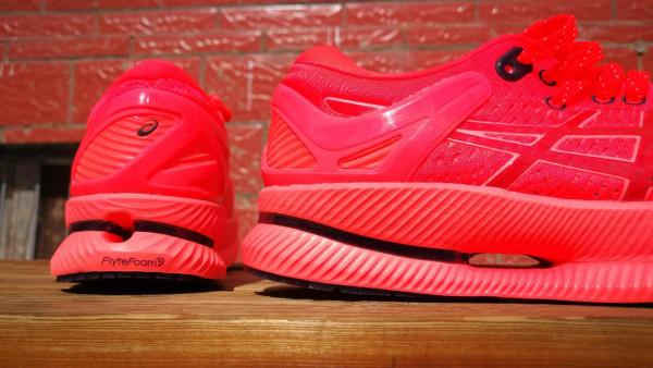 亞瑟士Metaride簡評:跑者長距離緩震首選 亞瑟士Metaride簡評:跑者長距離緩震首選