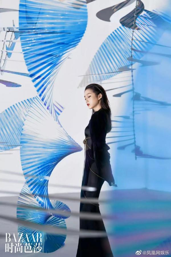 也太高階了吧!華為新款摺疊手機全貌公佈 也太高階了吧!華為新款摺疊手機全貌公佈