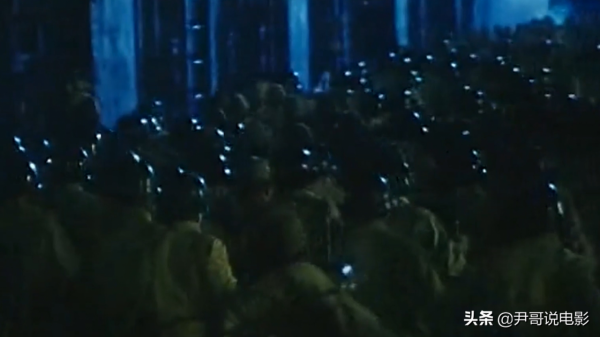 這部真事改編的動作片，殺鬼子乾脆利索大快人心，李幼斌太顛覆了