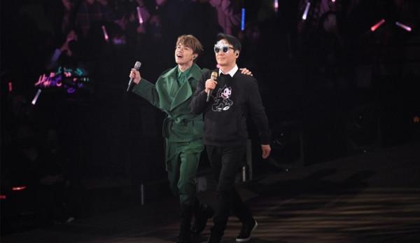 不顧社會影響為劣跡藝人站臺,黎明這是怎麼了? 不顧社會影響為劣跡藝人站臺,黎明這是怎麼了?