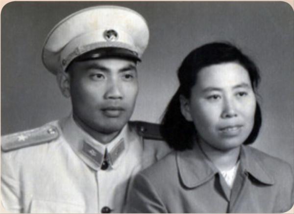 被七倍敵軍包圍，率部殺出後林彪不相信，問：你是團長？才27歲