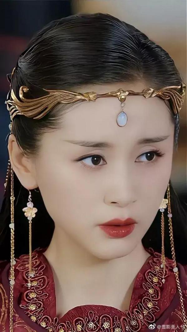 演員王子文美照