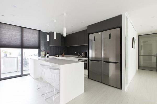 她家把這2點做到了極致，明明是簡裝，客人來了，卻也誇大氣舒服