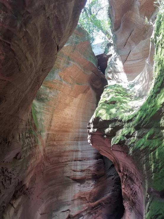 大美甘泉雨岔大峽谷
