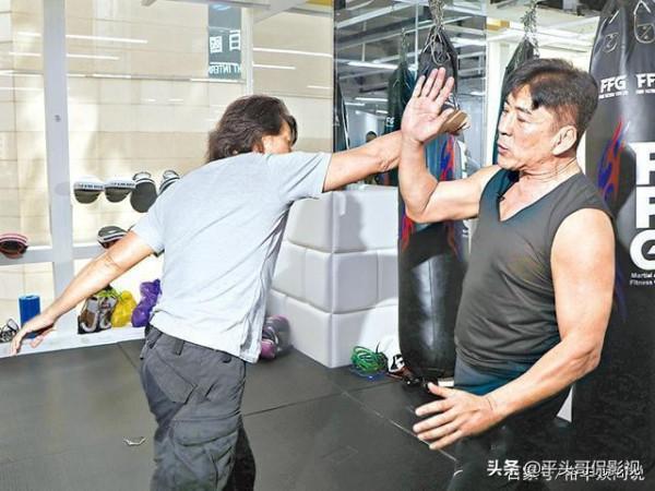 “他回來了”61歲的李元霸重返影壇“2022年所有人重新認識他”