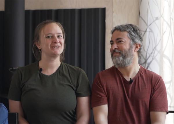 一對夫婦在荒島上住2年,蓋起10㎡蝸居,“離網”的日子簡單快樂 一對夫婦在荒島上住2年,蓋起10㎡蝸居,“離網”的日子簡單快樂