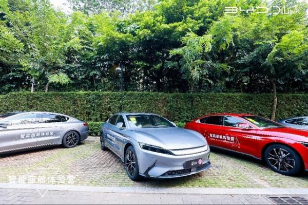 DiLink 4.0體驗:車機流暢美觀 丹拿音響燒友狂喜 DiLink 4.0體驗:車機流暢美觀 丹拿音響燒友狂喜