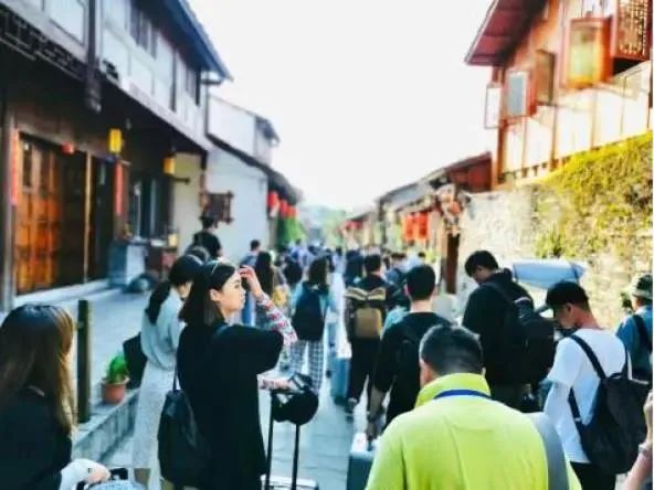 旅遊安順:從早到晚,逛吃不重樣兒 旅遊安順:從早到晚,逛吃不重樣兒