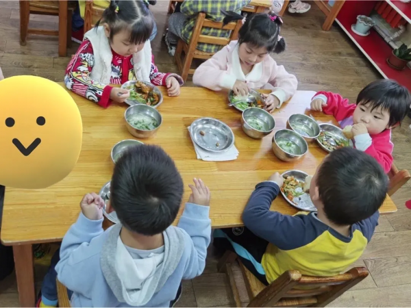 寶寶吃飯難?淘樂思這裡有小妙招 寶寶吃飯難?淘樂思這裡有小妙招