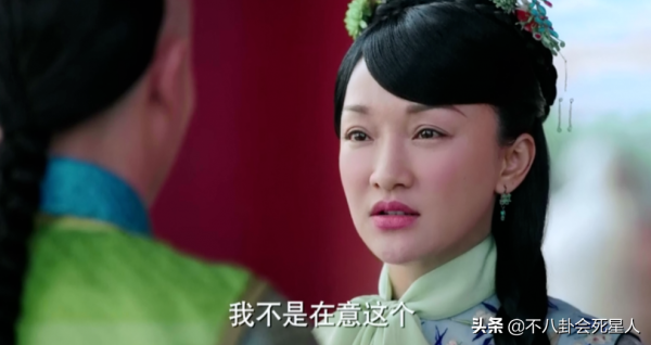 放過觀眾眼睛吧！42歲張無忌，40歲大學生，中年扮嫩太要命