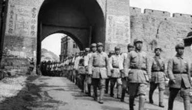 1948年，彭德懷對王世泰大發雷霆：你造成的戰爭損失，按律當斬