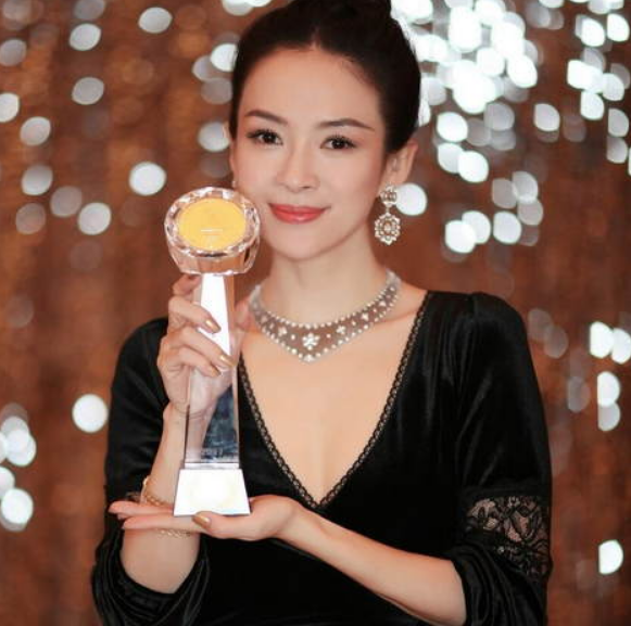 章子怡：5任男友，2個億萬富翁，為何選擇下嫁3婚的汪峰？