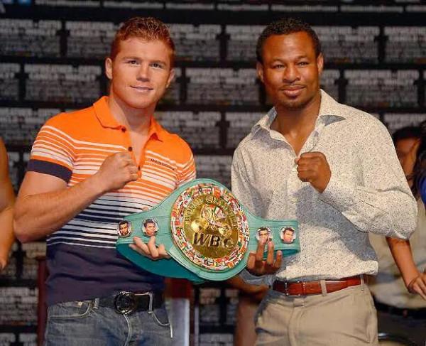 40歲莫斯利vs21歲阿瓦雷茲。莫斯利風采不在,被阿瓦雷茲全程壓制 40歲莫斯利vs21歲阿瓦雷茲。莫斯利風采不在,被阿瓦雷茲全程壓制