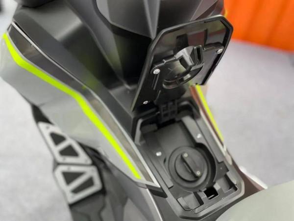 龍嘉XDV300i正式亮相,外觀硬朗標配霧燈可選三箱 龍嘉XDV300i正式亮相,外觀硬朗標配霧燈可選三箱