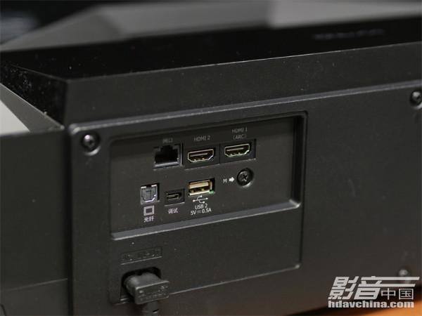 「測評」DOMINO by SIM2 DTV S鐳射電視：實現色彩與亮度的躍升，並強化遊戲效能