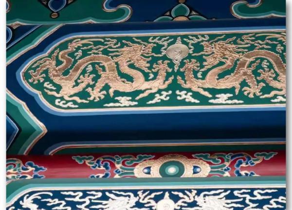 西城那個大白塔，塔頂的磚縫裡，藏著這樣一份手書