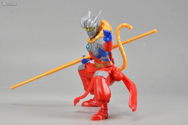 78官測:萬代 哪吒戰袍銀河&;關羽泰塔斯&;孫悟空戰袍賽羅奧特曼 78官測:萬代 哪吒戰袍銀河&;關羽泰塔斯&;孫悟空戰袍賽羅奧特曼