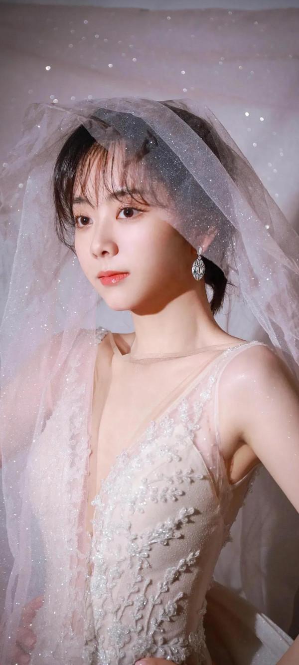 李一桐、譚松韻