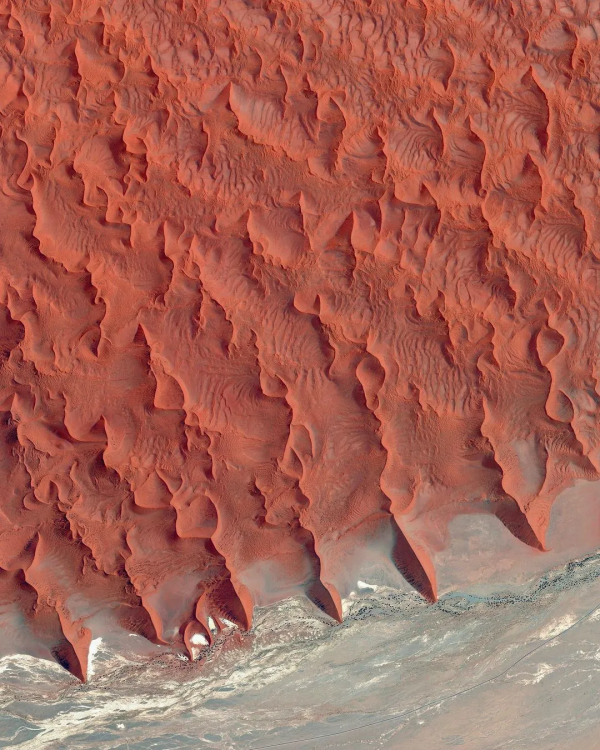 換個角度看地球，世界觀被完全顛覆了…