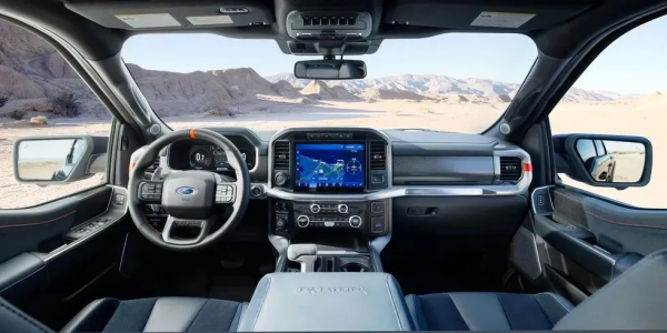 油價持續上漲,一箱油不見“半個月工資”!這些車白送都養不起 油價持續上漲,一箱油不見“半個月工資”!這些車白送都養不起