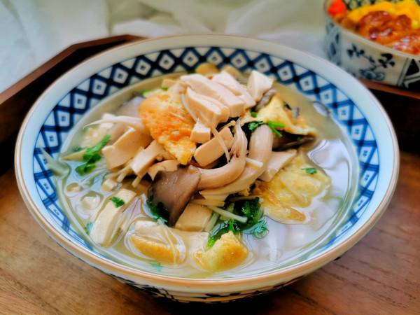 秋冬滋補卻怕胖,建議多喝這道湯,味道鮮美營養足,暖身又低脂 秋冬滋補卻怕胖,建議多喝這道湯,味道鮮美營養足,暖身又低脂