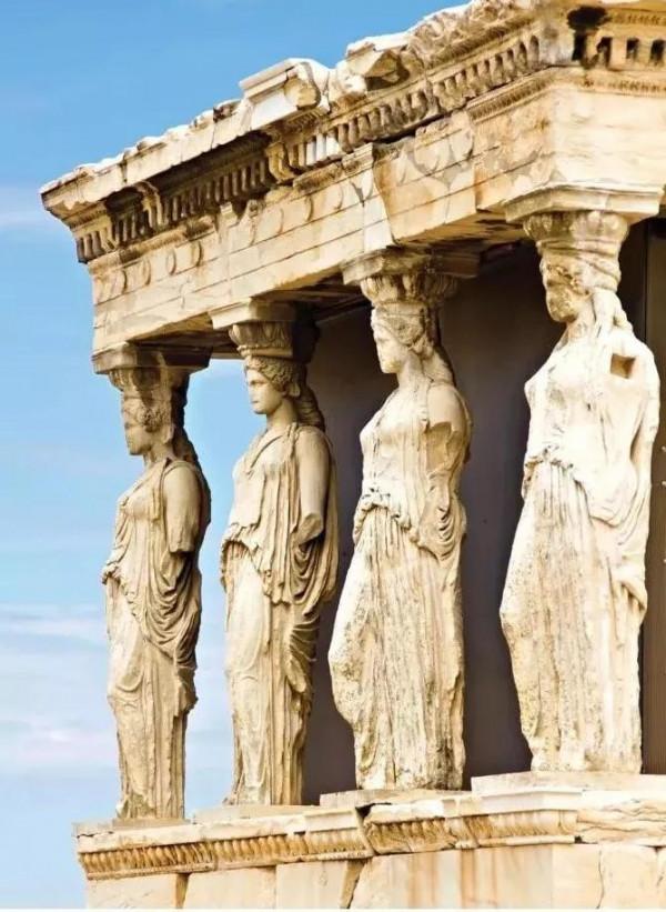 你見過海水、藍天和白雲建造的房子嗎？