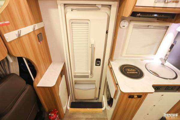 卓美亞兩款新車首發!全新開拓者H500-Ⅰ平頭輕卡房車備受關注 卓美亞兩款新車首發!全新開拓者H500-Ⅰ平頭輕卡房車備受關注