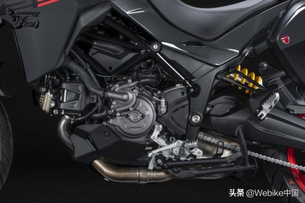 杜卡迪發表新攬途 V2 除了引擎改良之外還有什麼改變呢? 杜卡迪發表新攬途 V2 除了引擎改良之外還有什麼改變呢?