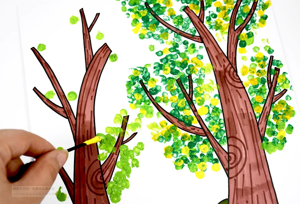 兒童畫教程｜幼兒趣味撕貼課程《長頸鹿的美麗家園》