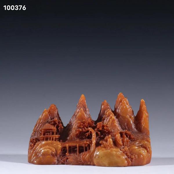 舊藏 壽山石人物故事山子筆架規格：高7cm長12.5cm寬5.5cm重470g