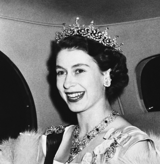 伊麗莎白二世女王的一生 伊麗莎白二世女王的一生
