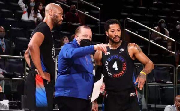 玫瑰不老，再次綻放！合適的時間遇到了最大的貴人，你值得尊敬