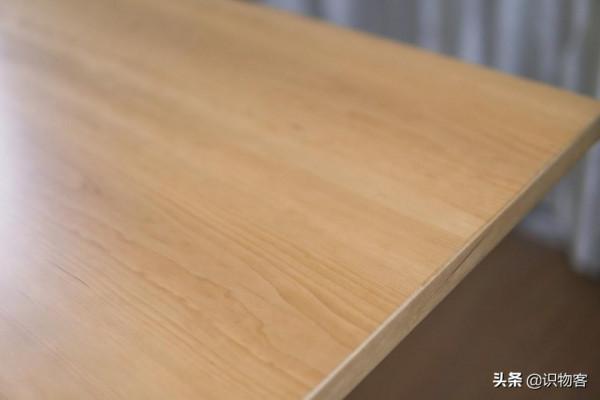 向我的桌搭邁出的第一步——樂歌AI智慧電動升降桌體驗 向我的桌搭邁出的第一步——樂歌AI智慧電動升降桌體驗