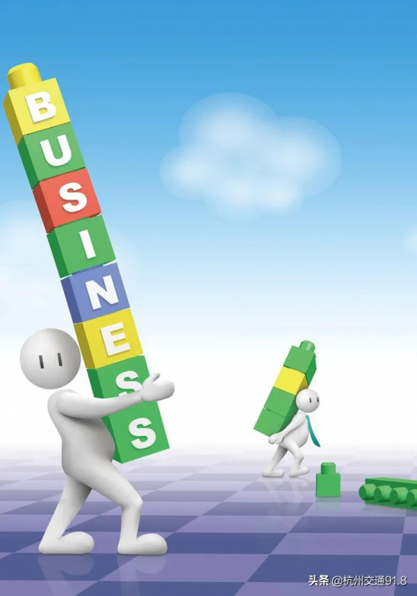 三胎爸爸腰“斷了”，專家說：這種病會遺傳，出現以下症狀要注意