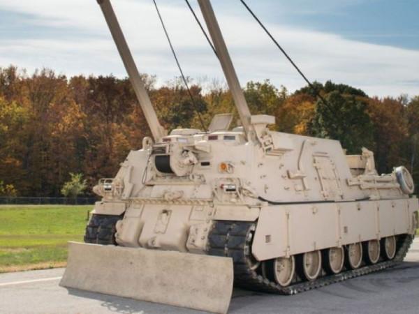 汽車人列隊——那些美軍引以為傲的車車們