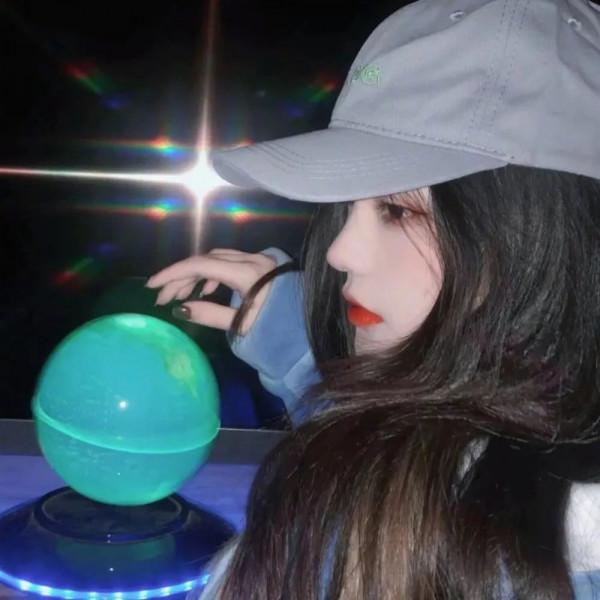 精美頭像：十二星座應該怎樣解決空虛寂寞呢？內容太真實了