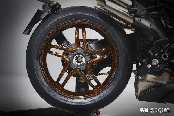 MV奧古斯塔推出限量版Brutale，四缸水冷效能街車，最大215馬力