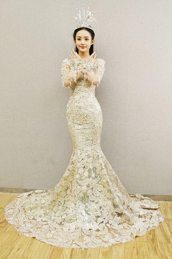 領獎臺上趙麗穎照片