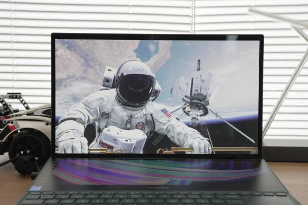 雙屏高效辦公,出差高配隨行——華碩靈耀X雙屏Pro筆記本 雙屏高效辦公,出差高配隨行——華碩靈耀X雙屏Pro筆記本