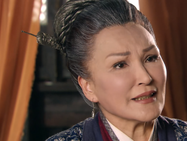 積壓8年，播1天口碑就爆了，豆瓣大片好評，潘粵明選對了劇本