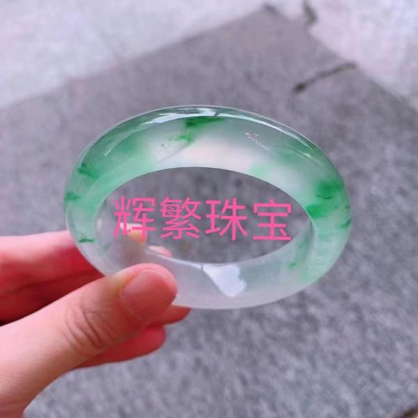 翡翠手鐲你不知道的事? 翡翠手鐲你不知道的事?