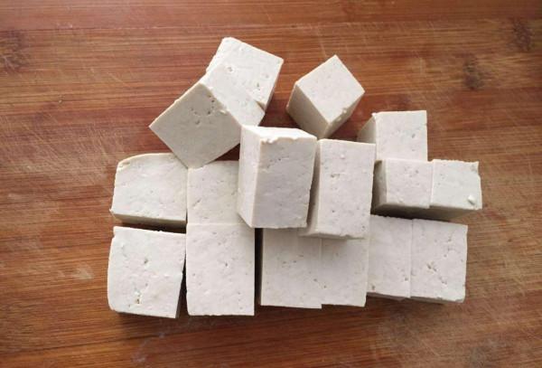 不管解凍什麼魚,切記別用水泡,教你一招,簡單快速,比活魚新鮮 不管解凍什麼魚,切記別用水泡,教你一招,簡單快速,比活魚新鮮