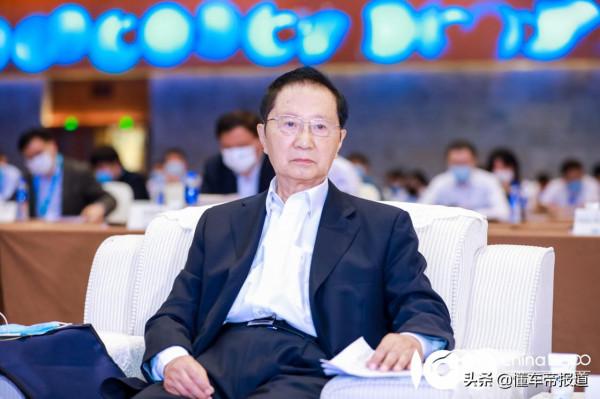 觀點|陳清泰:中國晶片企業應抓住機遇闖入全球產業鏈 觀點|陳清泰:中國晶片企業應抓住機遇闖入全球產業鏈