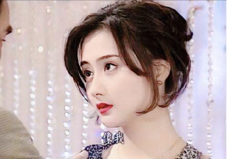 皮相美人不耐老，陳德容25歲就顏垮，陳紅上了年紀還沒陶虹美