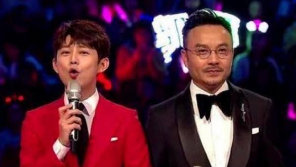 湖南中秋夜《快本》全員到齊,卻不見汪涵,蔡程昱成“最大贏家” 湖南中秋夜《快本》全員到齊,卻不見汪涵,蔡程昱成“最大贏家”