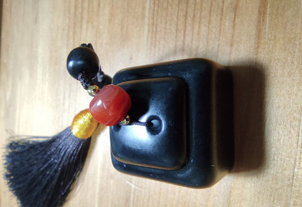 墨玉印章，小巧，油潤