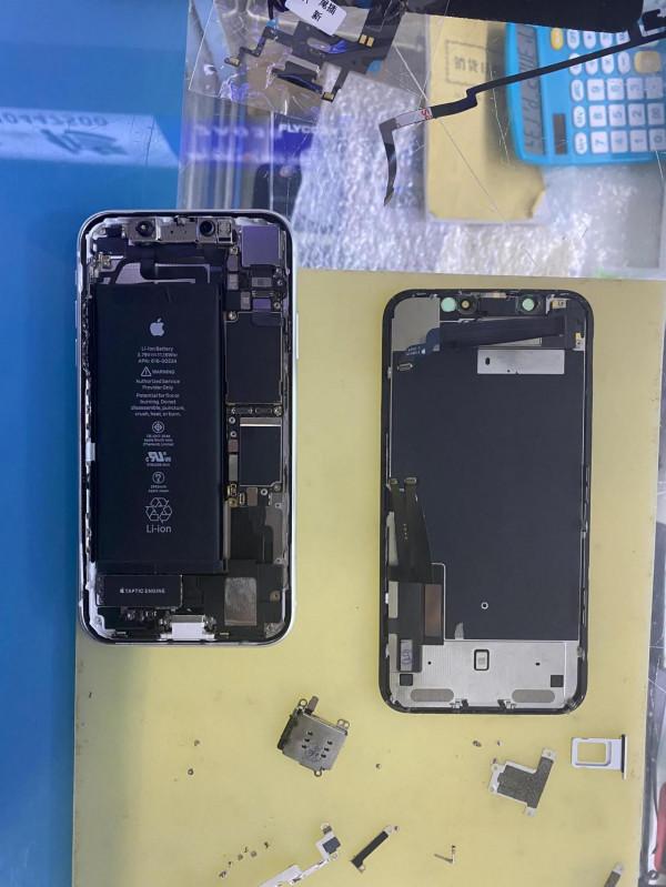 蘋果XR拆解 蘋果XR拆解