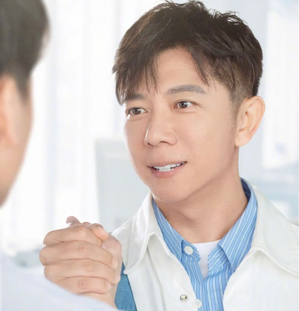 娛樂圈裡的5位隱形富豪:胡海泉擁有57家公司,劉詩詩公司上市 娛樂圈裡的5位隱形富豪:胡海泉擁有57家公司,劉詩詩公司上市