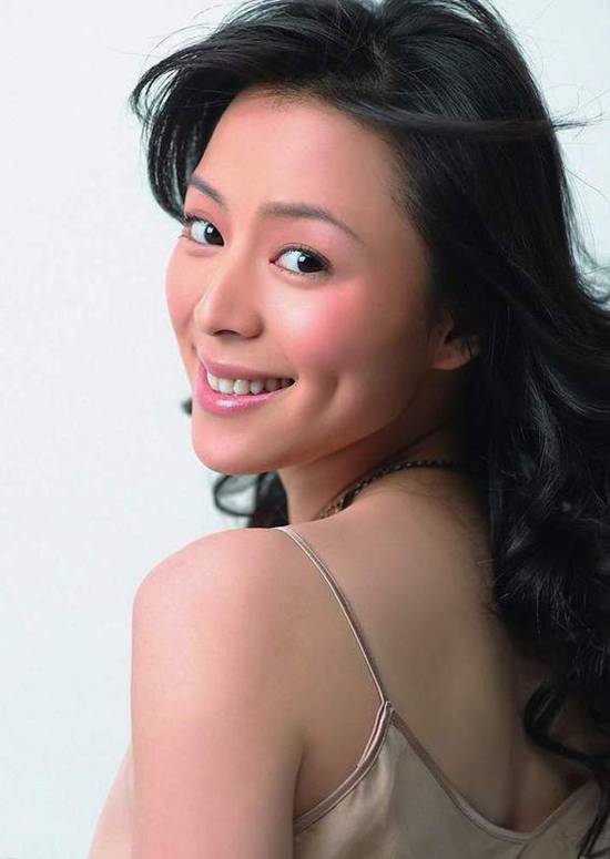 絕了！這九個酒窩女星無人爭鋒，一顰一笑都超甜，整不出的靈動